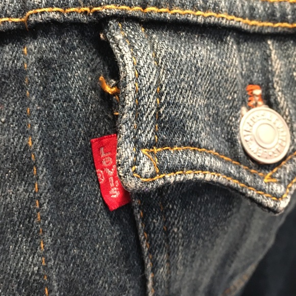 Levi’s Embroidered Denim Jacket Floral Heart‎ Jr Size Large - Picture 6 of 12